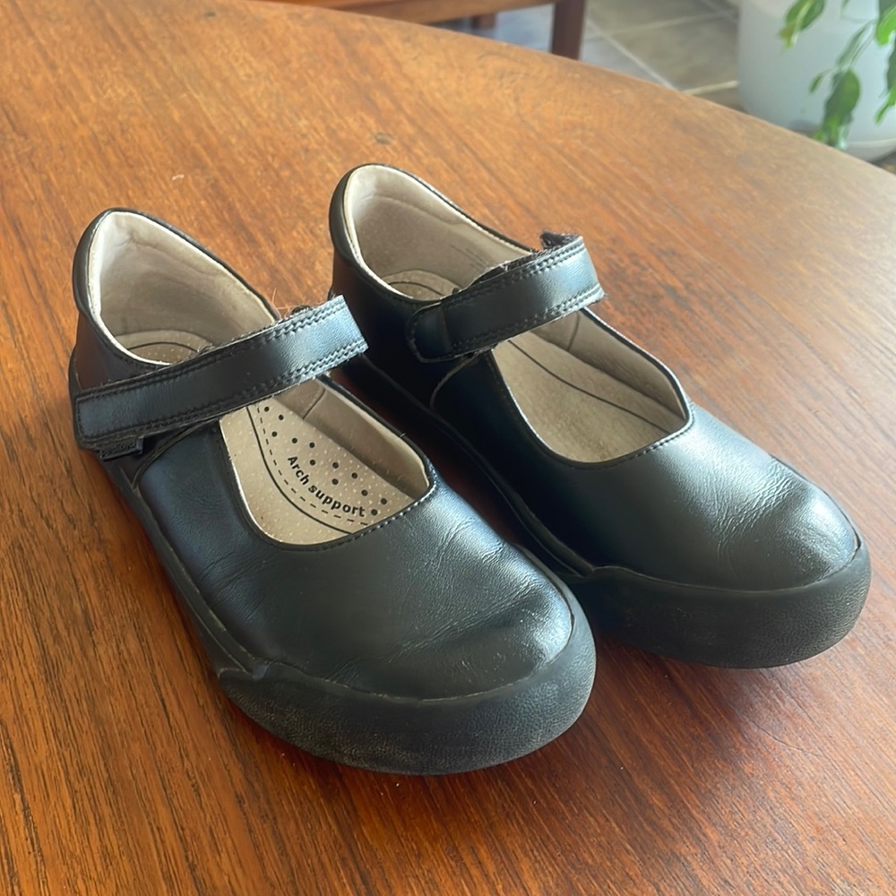 PediPed Mary Janes - Approx girls size 3.5 (EU 35)